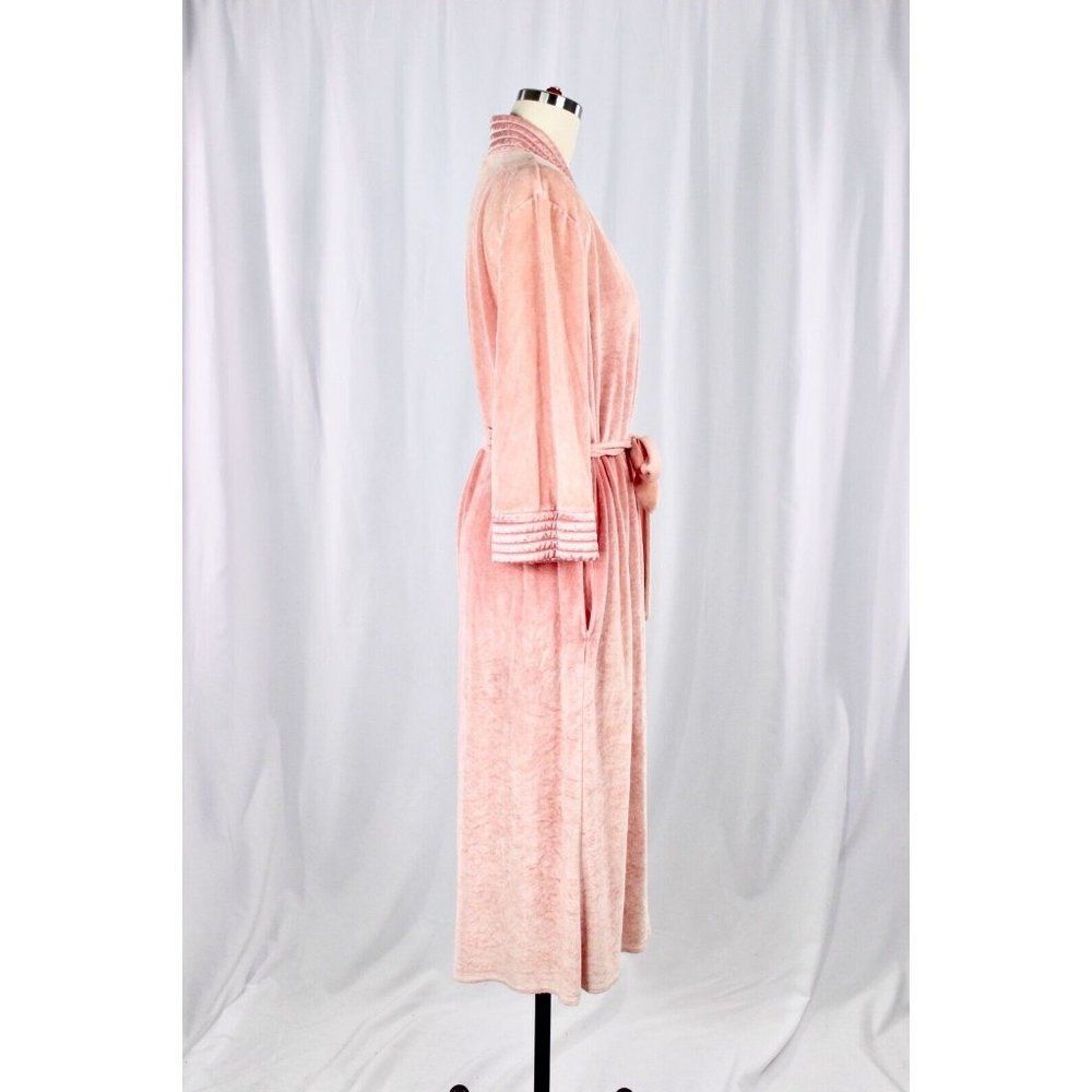 Vintage 1960's Pink Velvet Quilted Satin Robe Dressing Gown - Picture 4 of 13